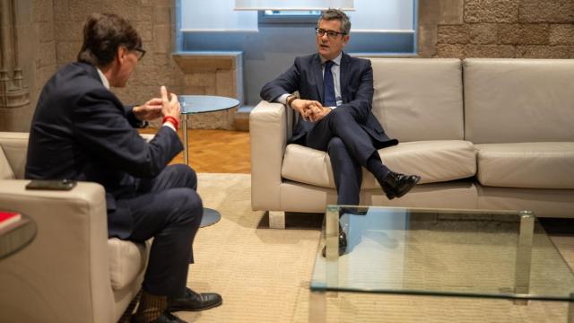 El president de la Generalitat de Catalunya, Salvador Illa, y el ministro de la Presidencia, Justicia y Relaciones con las Cortes, Félix Bolaños.