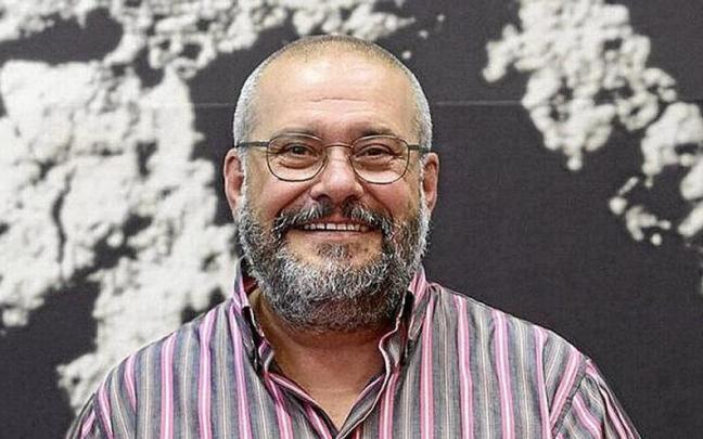 El astrofísico Javier Armentia