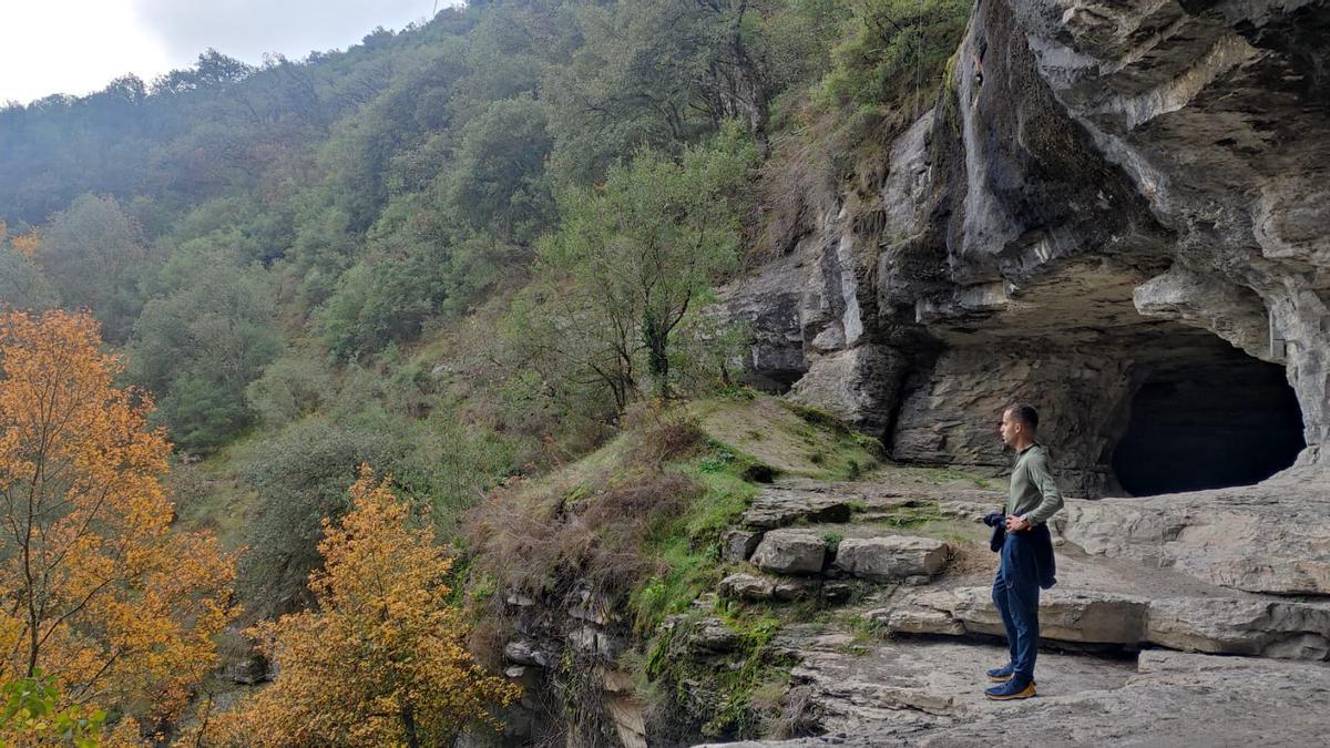 Con la vista en el barranco de los Goros