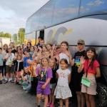 Un grupo de menores ucranianos en verano en Euskadi | Fuente: Chernobil Elkartea