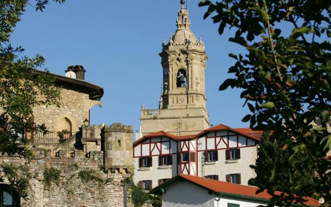 Vista del casco histórico de Hondarribia.