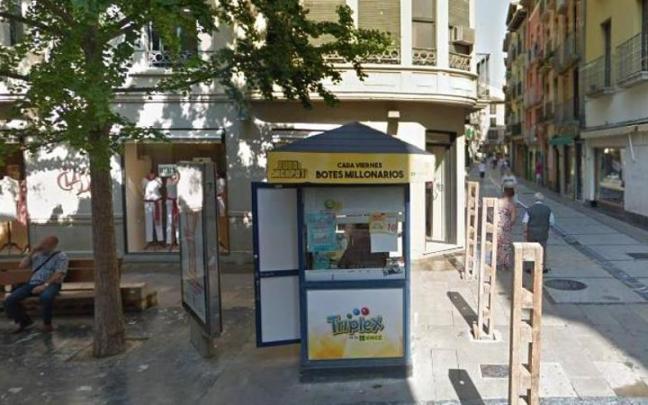 Imagen del kiosco situado en la calle Baja Navarra, 12 de Estella Imagen del kiosco situado en la calle Baja Navarra, 12 de Estella