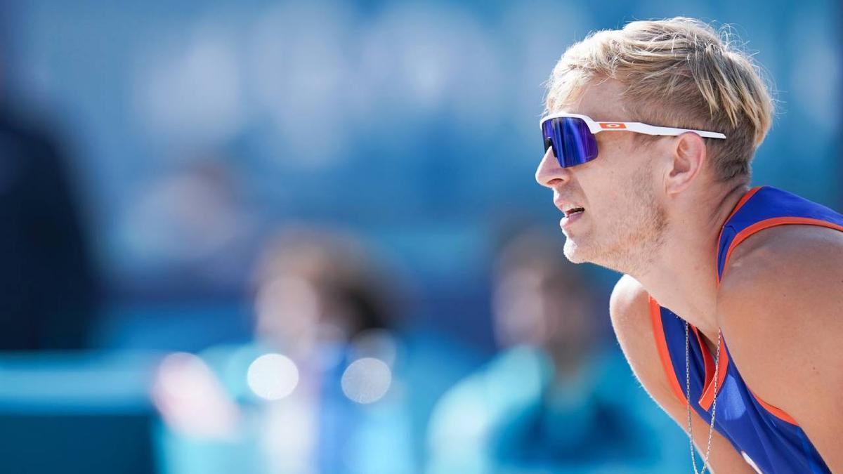 El jugador neerlandés de voley playa Steven van de Velde.