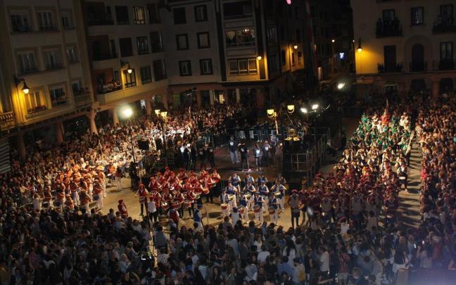 Celebración de la tamborrada de San Pelaio de Zarautz un año anterior.