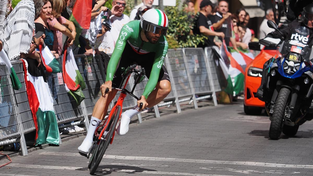 Filippo Ganna, durante la crono.