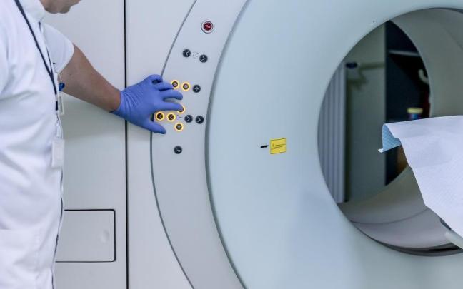 Máquina de resonancia magnética