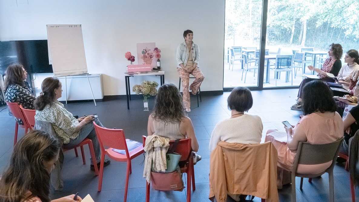 Encuentro con mujeres baserritarras organizado por la Diputación Foral de Bizkaia