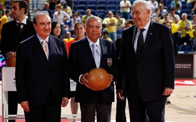 Pedro Ferrándiz, Eduardo Portela y Borislav Stankovic.