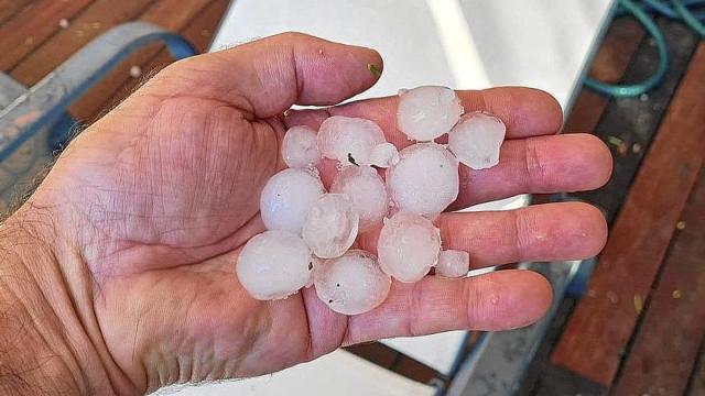Pedrisco precipitado durante la madrugada en Corella.