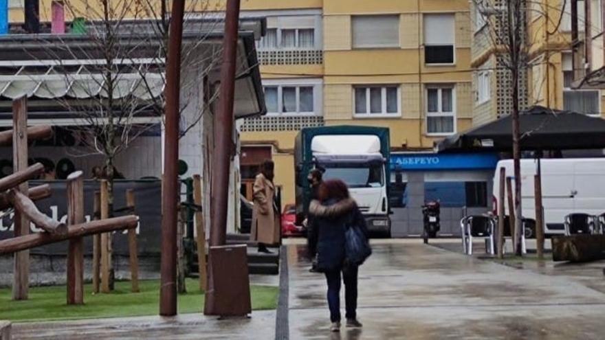 Área del mercado en la plaza Alberto Acero de Laudio
