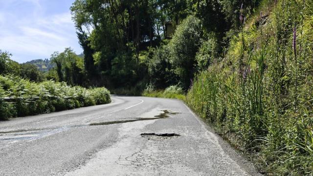 Denuncian la falta de mantenimiento de la carretera
