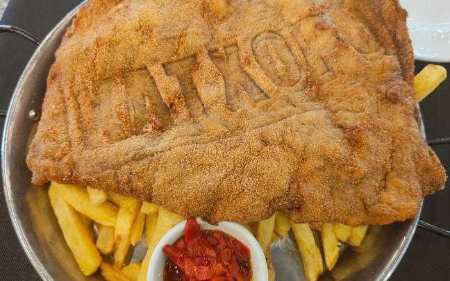 En Gozkoetxe Jatetxea destaca su trato cercano en un entorno rodeado de naturaleza.