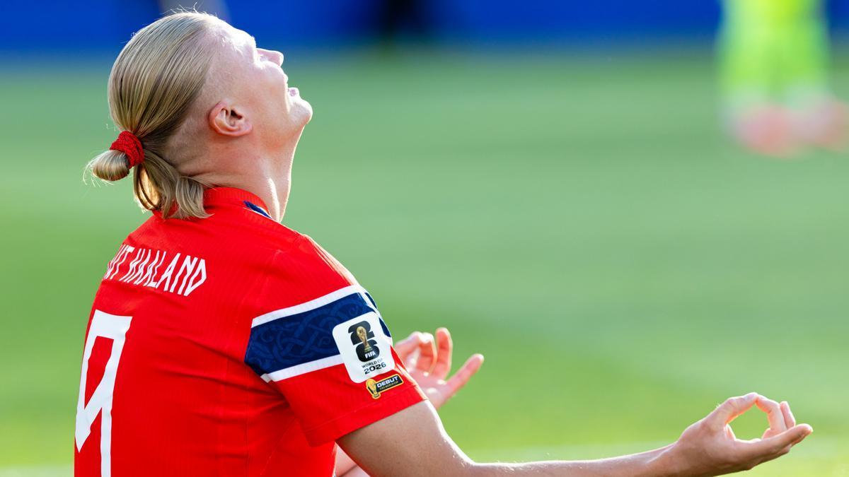 Haaland celebra uno de sus goles en el Mundial.