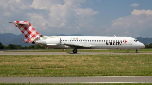 Imagen de archivo de un avión de Volotea en el aeropuerto de Bérgamo.