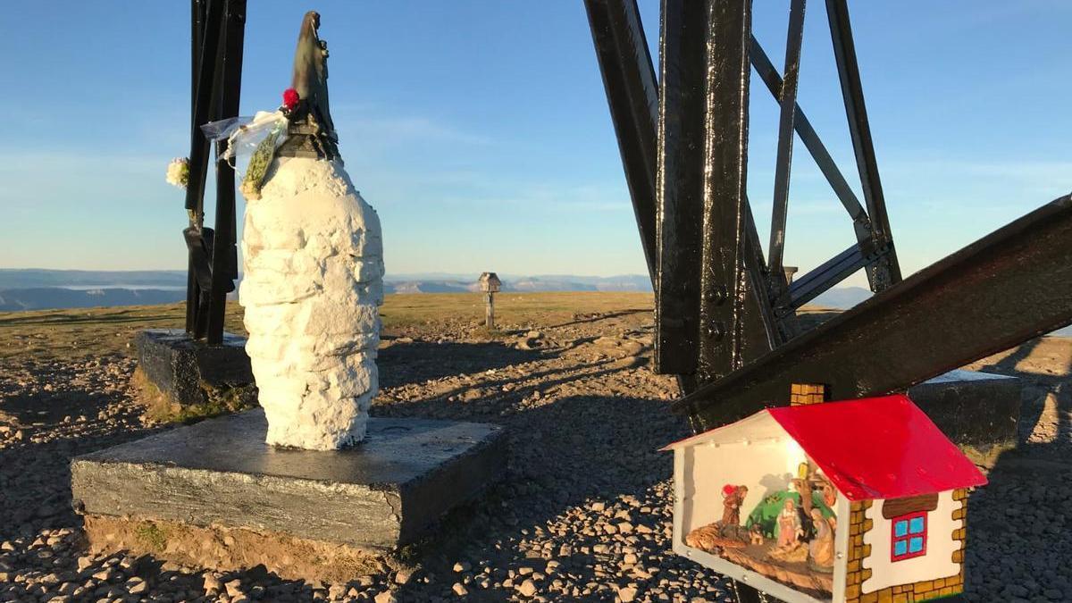 El belén montañero de la Cruz de Gorbeia será instalado a las 12.00 horas de este domingo