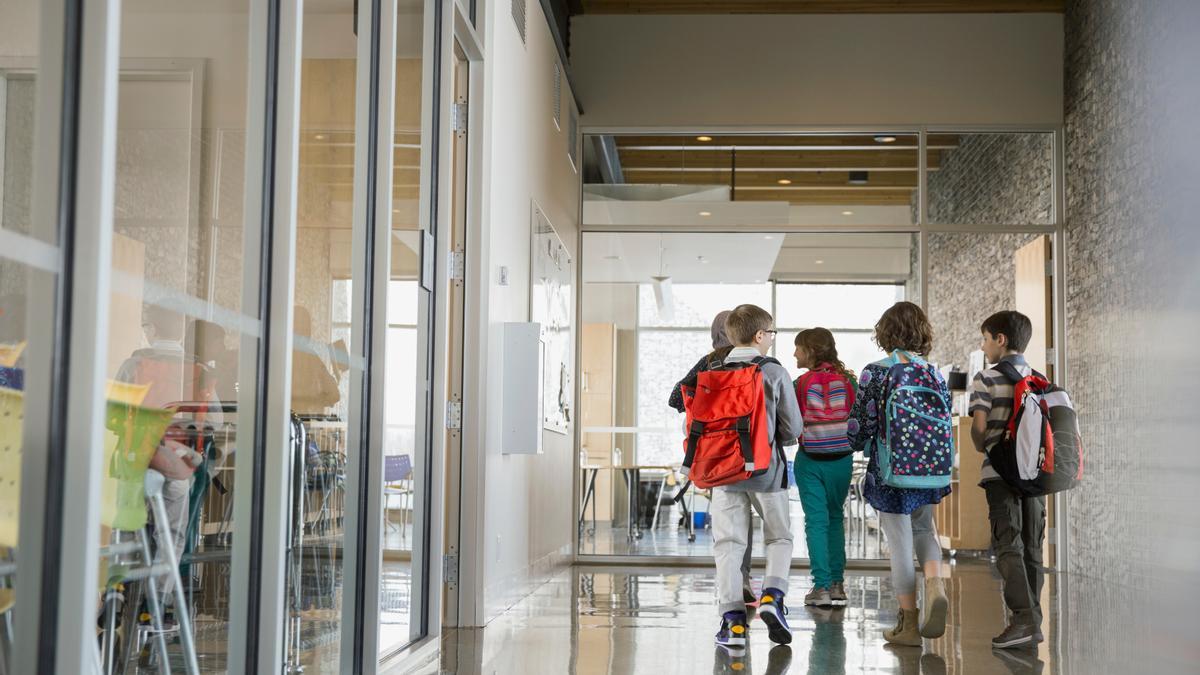 La eliminación de barreras permite que el alumnado se mueva de forma autónoma y se sienta parte de la vida del centro.