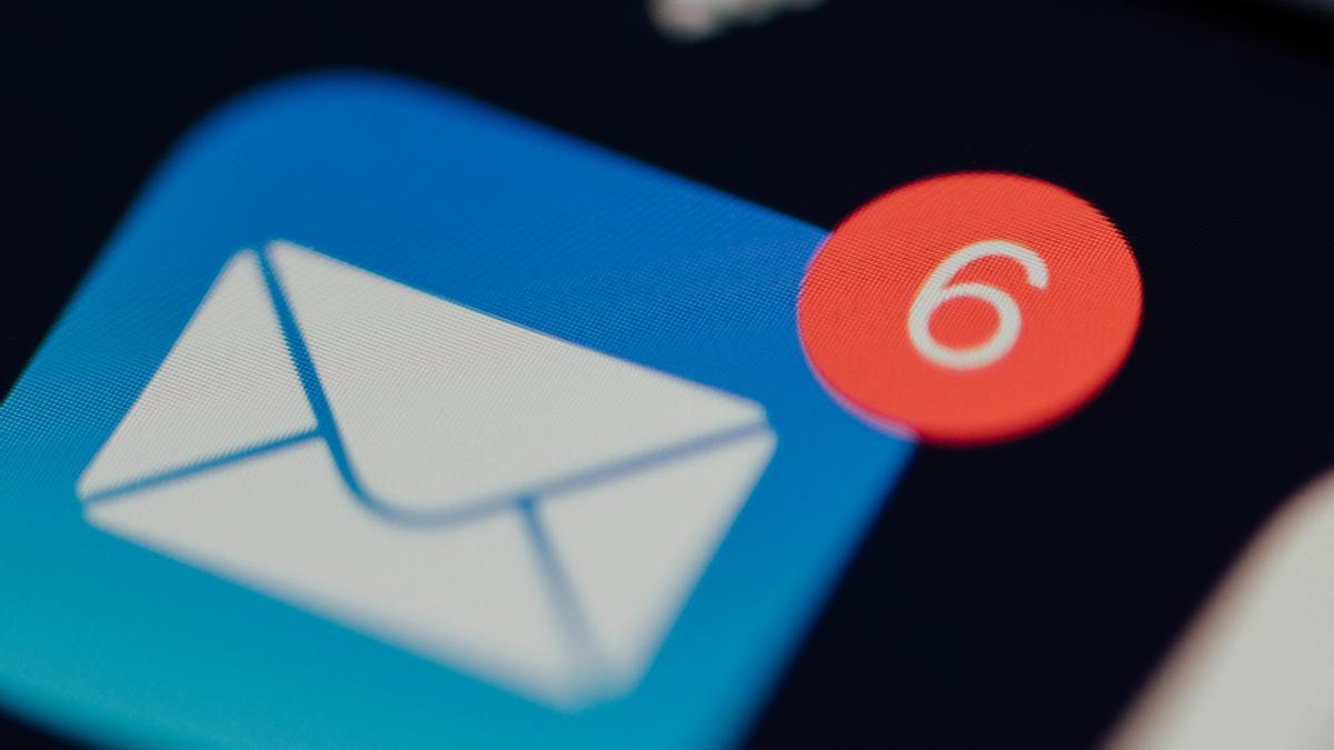 Aplicación de correo electrónico teléfono móvil