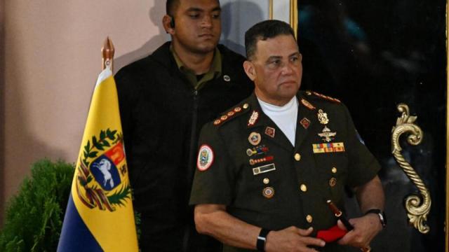 El ministro de Defensa de Venezuela, Gustavo González, durante un acto oficial.