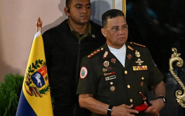 El ministro de Defensa de Venezuela, Gustavo González, durante un acto oficial.