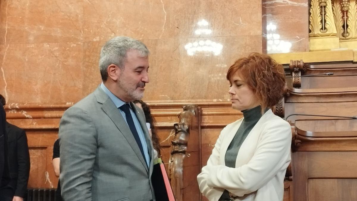 El alcalde de Barcelona, Jaume Collboni, y la líder de ERC, Elisenda Alamany en una imagen de archivo.