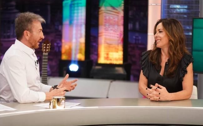 El primer capítulo de esta nueva entrega, que se estrena el domingo 11 de mayo a las 21:35, gira en torno al intento de asesinato de Josep Maria Mainat / Instagram @larevuelta_tve El primer capítulo de esta nueva entrega, que se estrena el domingo 11 de mayo a las 21:35, gira en torno al intento de asesinato de Josep Maria Mainat