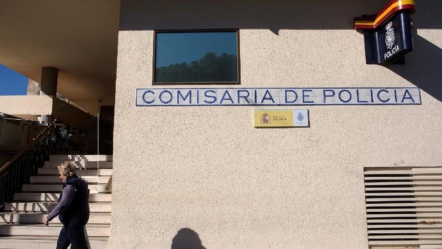 Comisaria de la Policía Nacional en Fuengirola.