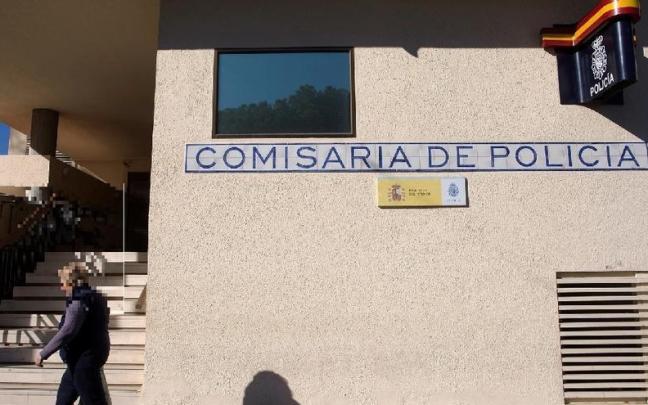 Comisaria de la Policía Nacional en Fuengirola.