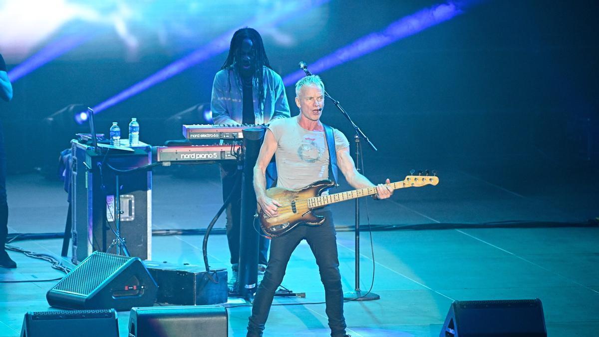 Gordon Matthew Thomas Sumner, conocido artísticamente como Sting, durante un concierto en Madrid en 2023.