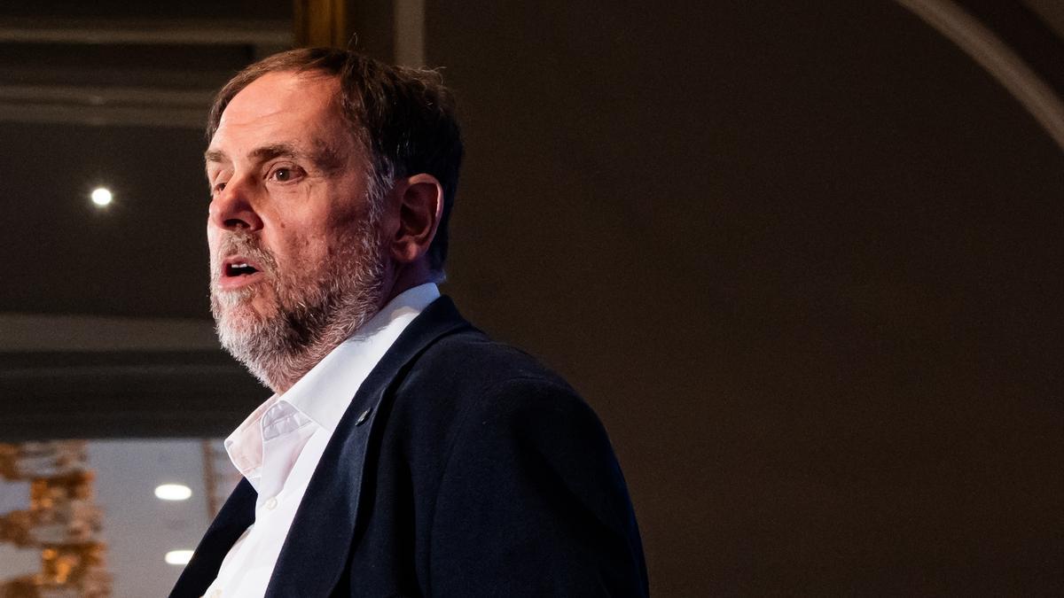 El presidente de ERC, Oriol Junqueras, durante la celebración de un desayuno informativo.