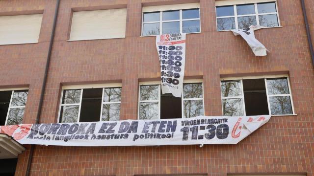 En imágenes: Susto en el campus de la EHU en Vitoria