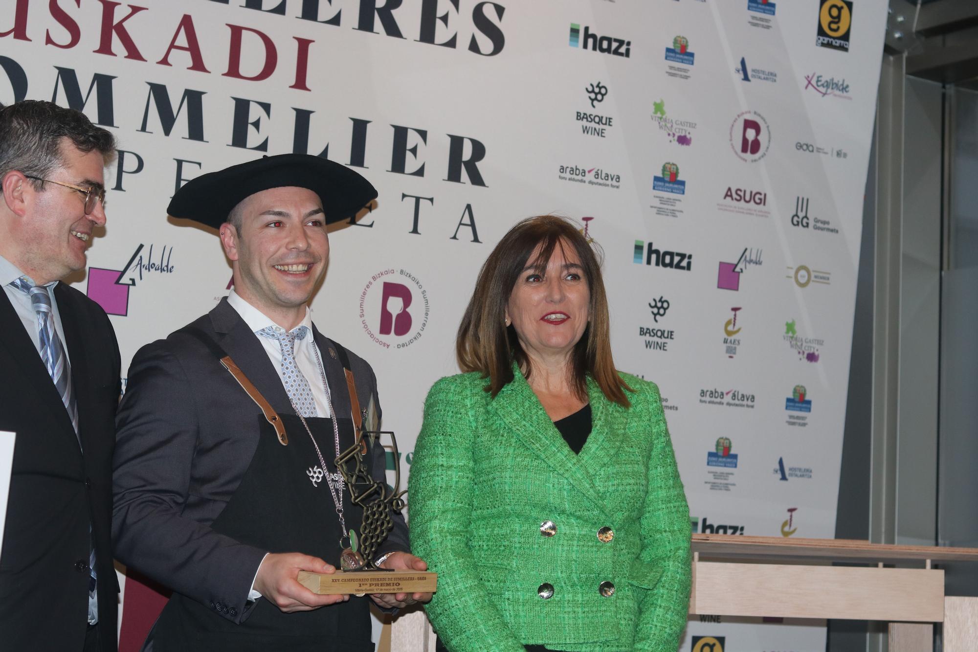 Jorge Rodríguez Conde cuando revalidó su título a mejor sumiller de Euskadi en 2025