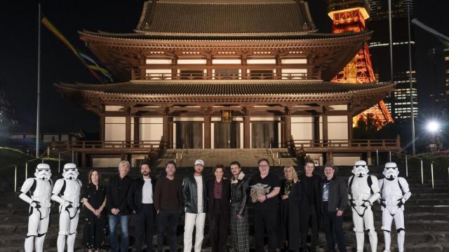 Foto de familia en la Star Wars Celebration Japan 2025 con, entre otros, Diego Luna, Ryan Gosling, Sigourney Weaver y Pedro Pascal / Tomohiro Ohsumi Foto de familia en la Star Wars Celebration Japan 2025 con, entre otros, Diego Luna, Ryan Gosling, Sigourney Weaver y Pedro Pascal