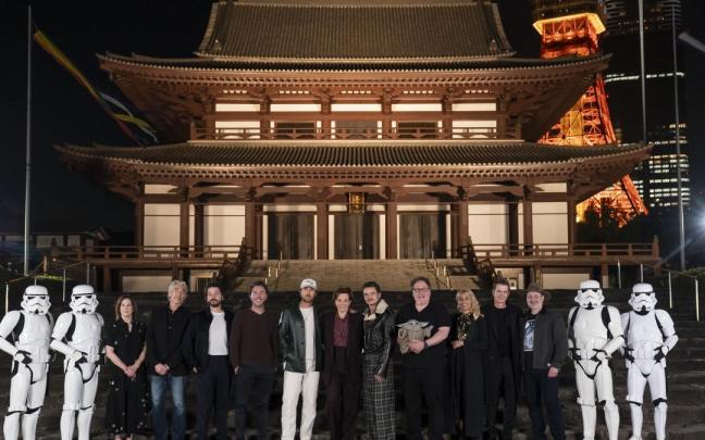 Foto de familia en la Star Wars Celebration Japan 2025 con, entre otros, Diego Luna, Ryan Gosling, Sigourney Weaver y Pedro Pascal / Tomohiro Ohsumi Foto de familia en la Star Wars Celebration Japan 2025 con, entre otros, Diego Luna, Ryan Gosling, Sigourney Weaver y Pedro Pascal