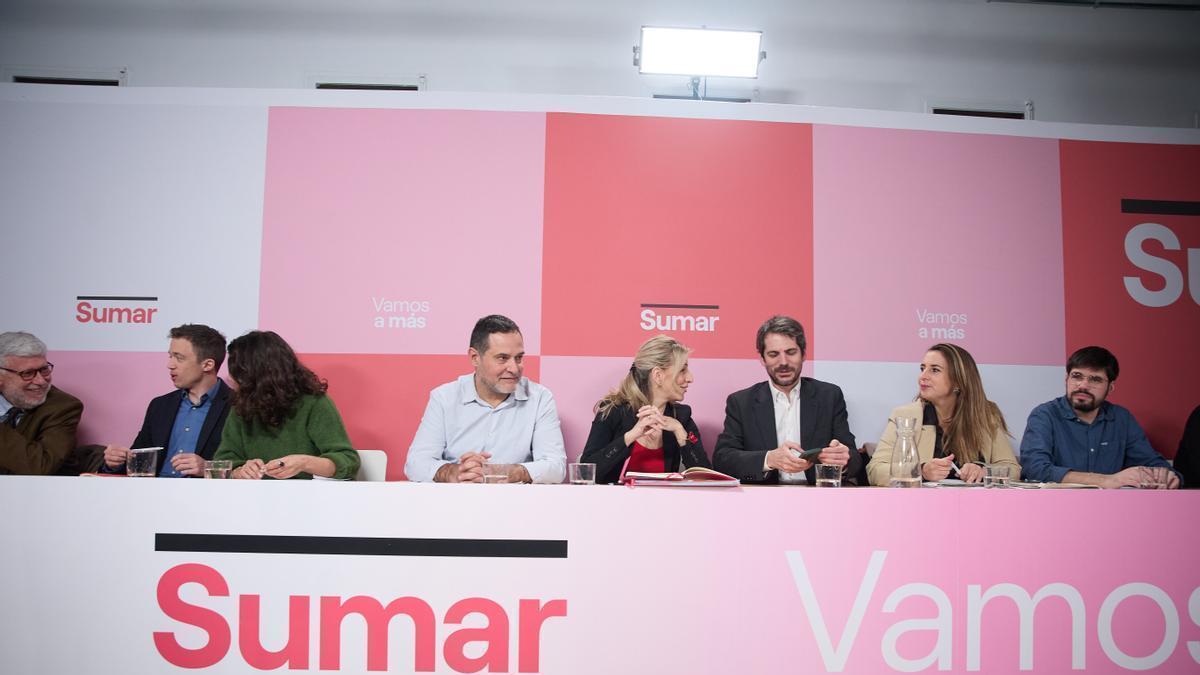 Reunión del grupo promotor de Sumar.