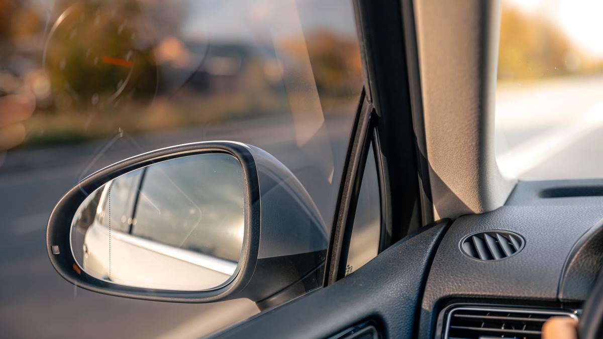 Ventanilla de coche cerrada