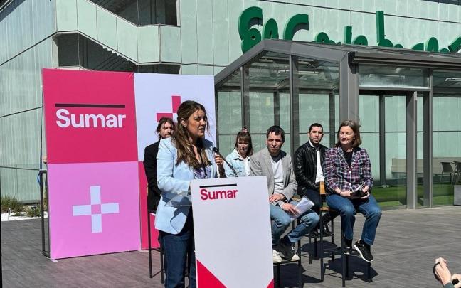 La candidata de Sumar a lehendakari, Alba García, durante la presentación del programa.