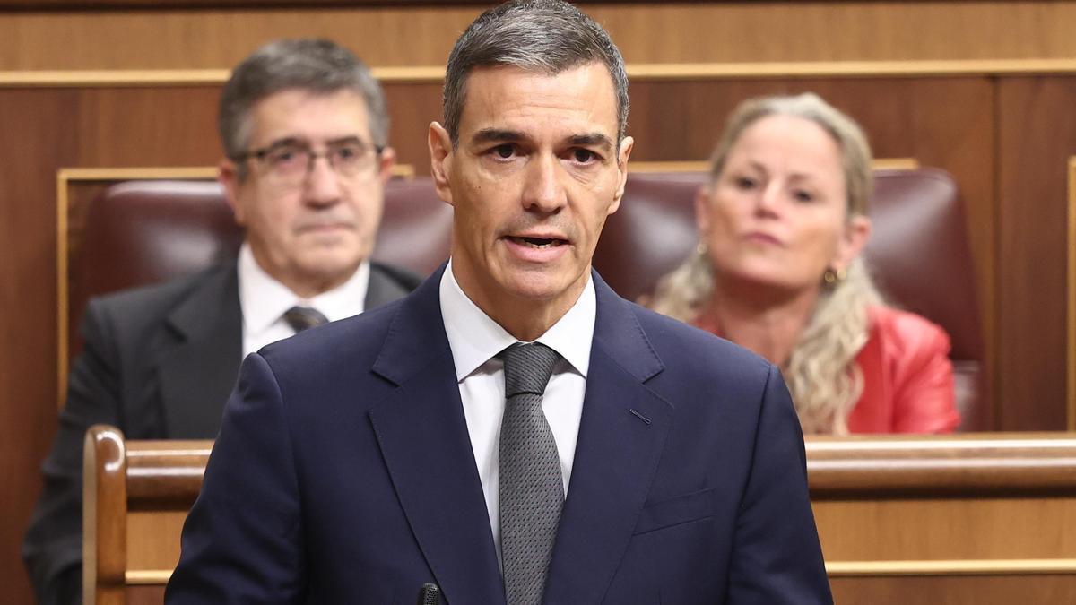 El presidente del Gobierno, Pedro Sánchez, durante una sesión de control, en el Congreso.