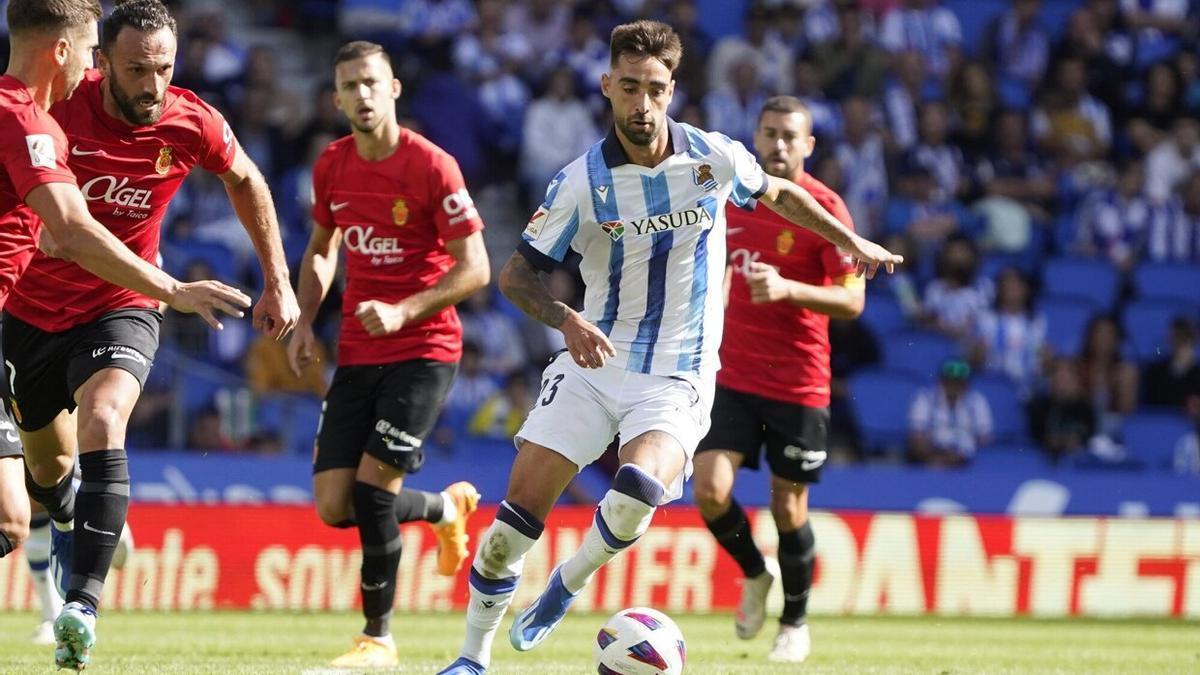 Brais Méndez, en un partido ante el Mallorca esta temporada. / RUBEN PLAZA