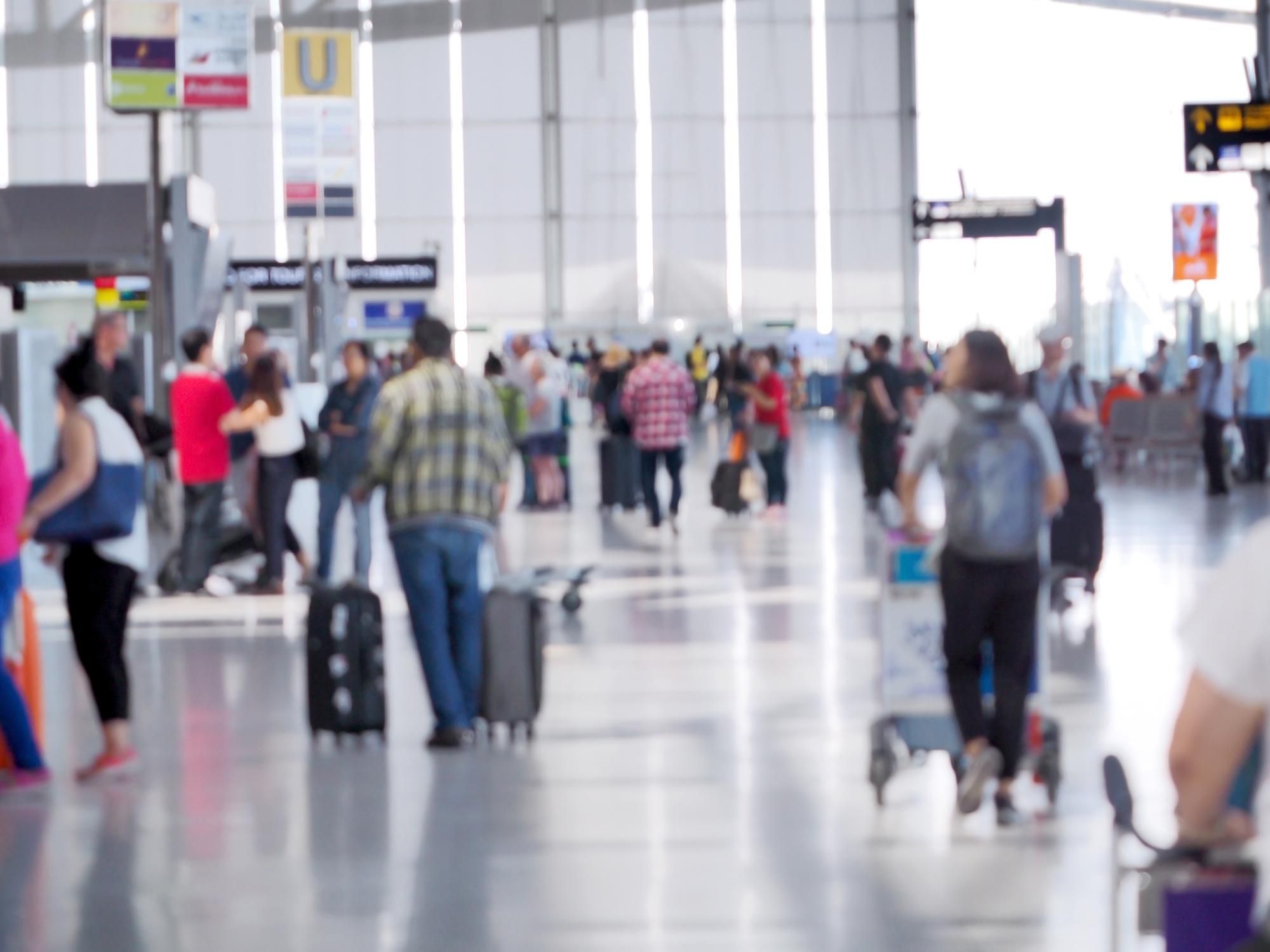 Un aeropuerto muy concurrido.
