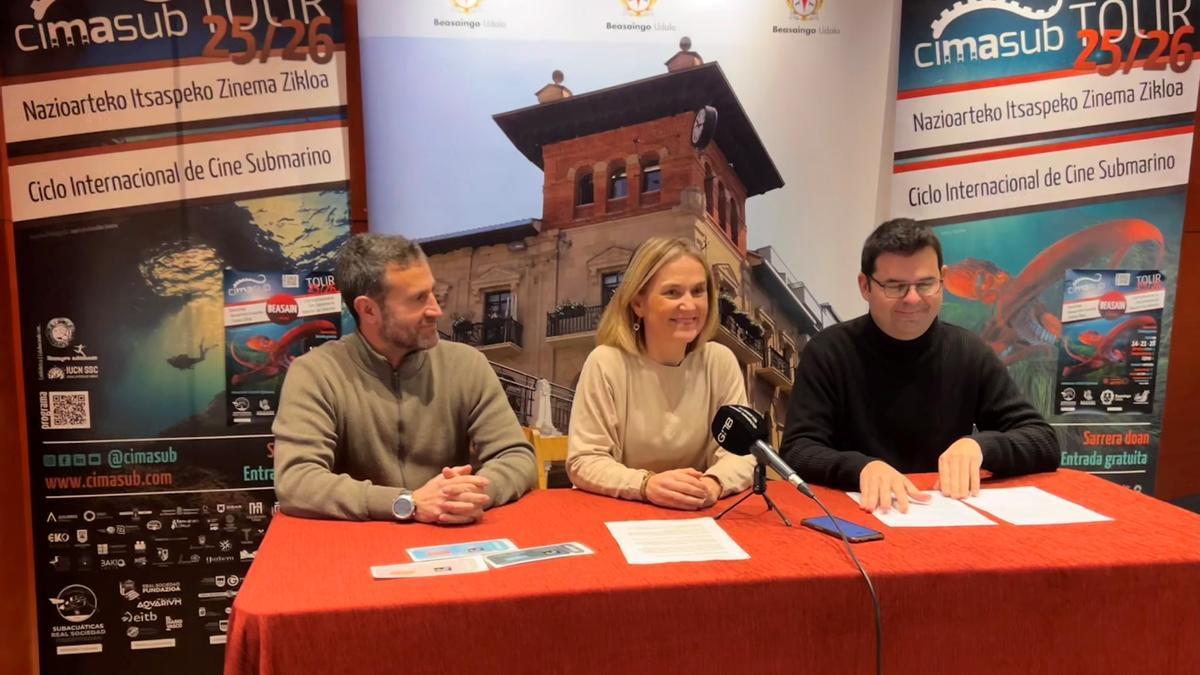 Presentación de la nueva edición del 'CIMASUB Tour' en Beasain.