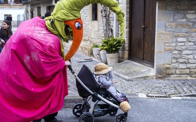 En imágenes: Los disfraces que triunfan por carnavales En imágenes: Los disfraces que triunfan por carnavales