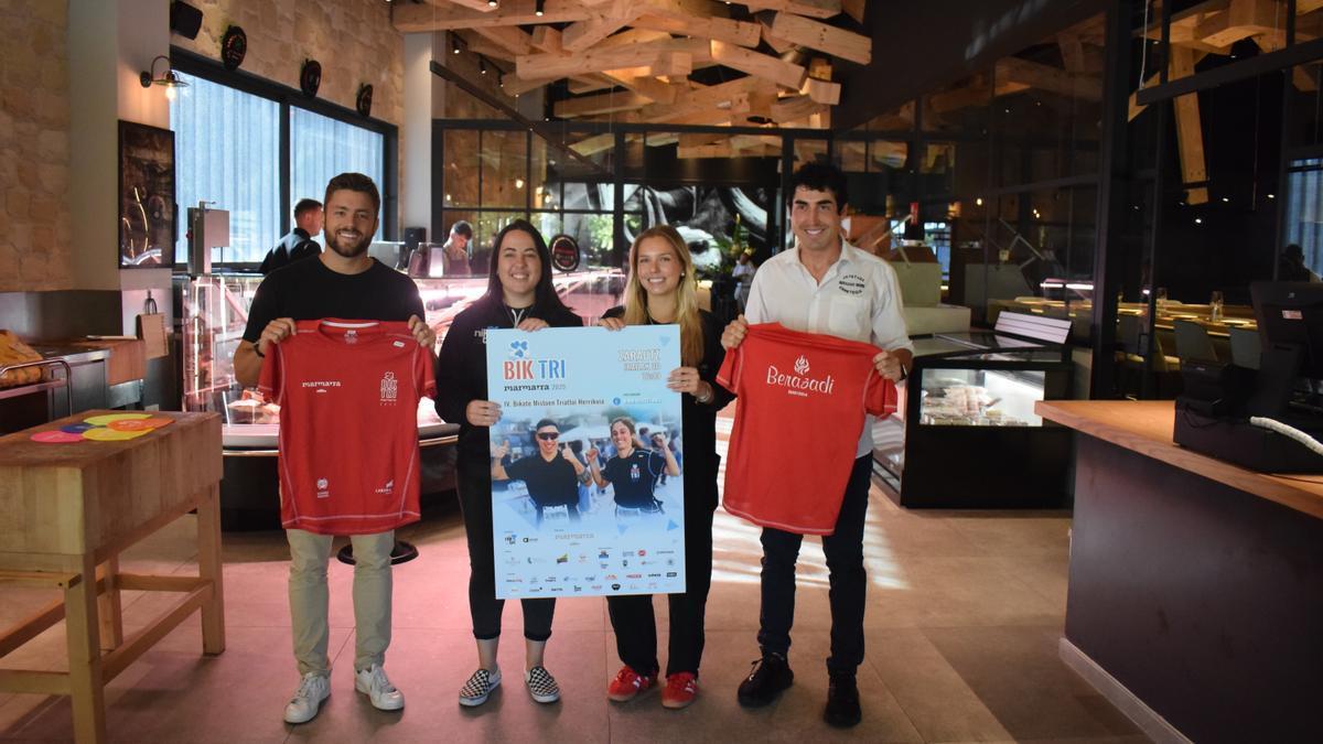 Presentación de Triatlón Bik Tri Marmarra en Zarautz.