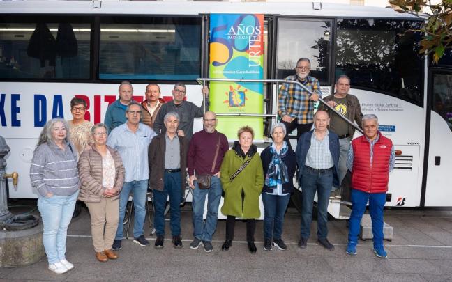 Quince personas han donado sangre entre 75 y 100 veces / Odolkideak Quince personas han donado sangre entre 75 y 100 veces