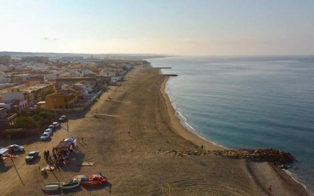 La playa de Balanegra.