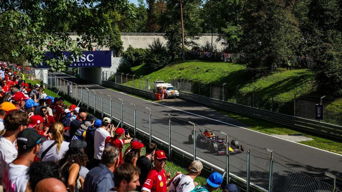 Verstappen saldrá primero en Monza, la casa de los Ferrari.