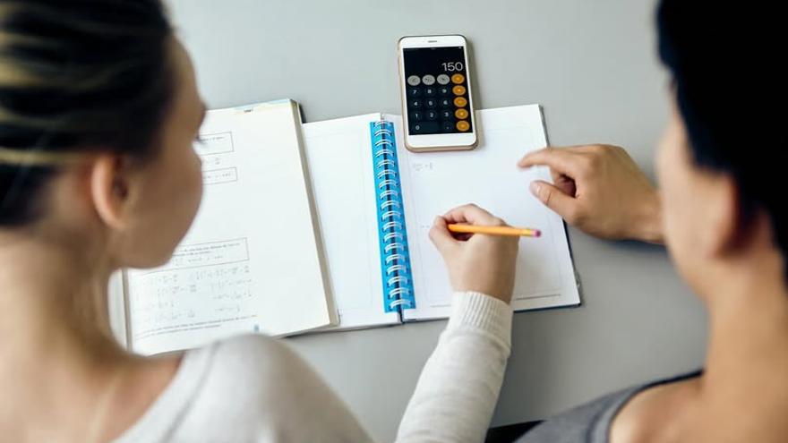 La bolsa de trabajo es de profesorado de refuerzo, monitor de tiempo libre y cuidador de menores