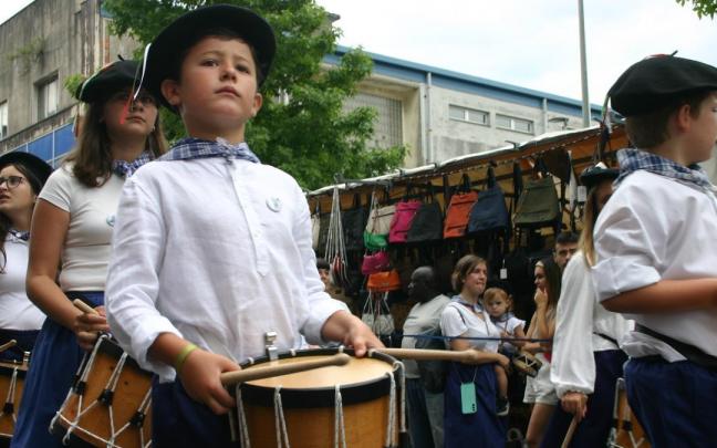 Tamborrada Infantil en las fiestas del Carmen / Aitziber Muga Tamborrada Infantil en las fiestas del Carmen