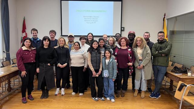 Acto de bienvenida a las y los nuevos beasaindarras.