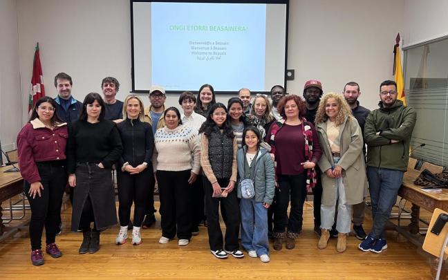 Acto de bienvenida a las y los nuevos beasaindarras.