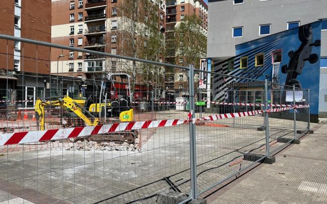 De momento se están realizando trabajos de cimentación y canalización en la zona